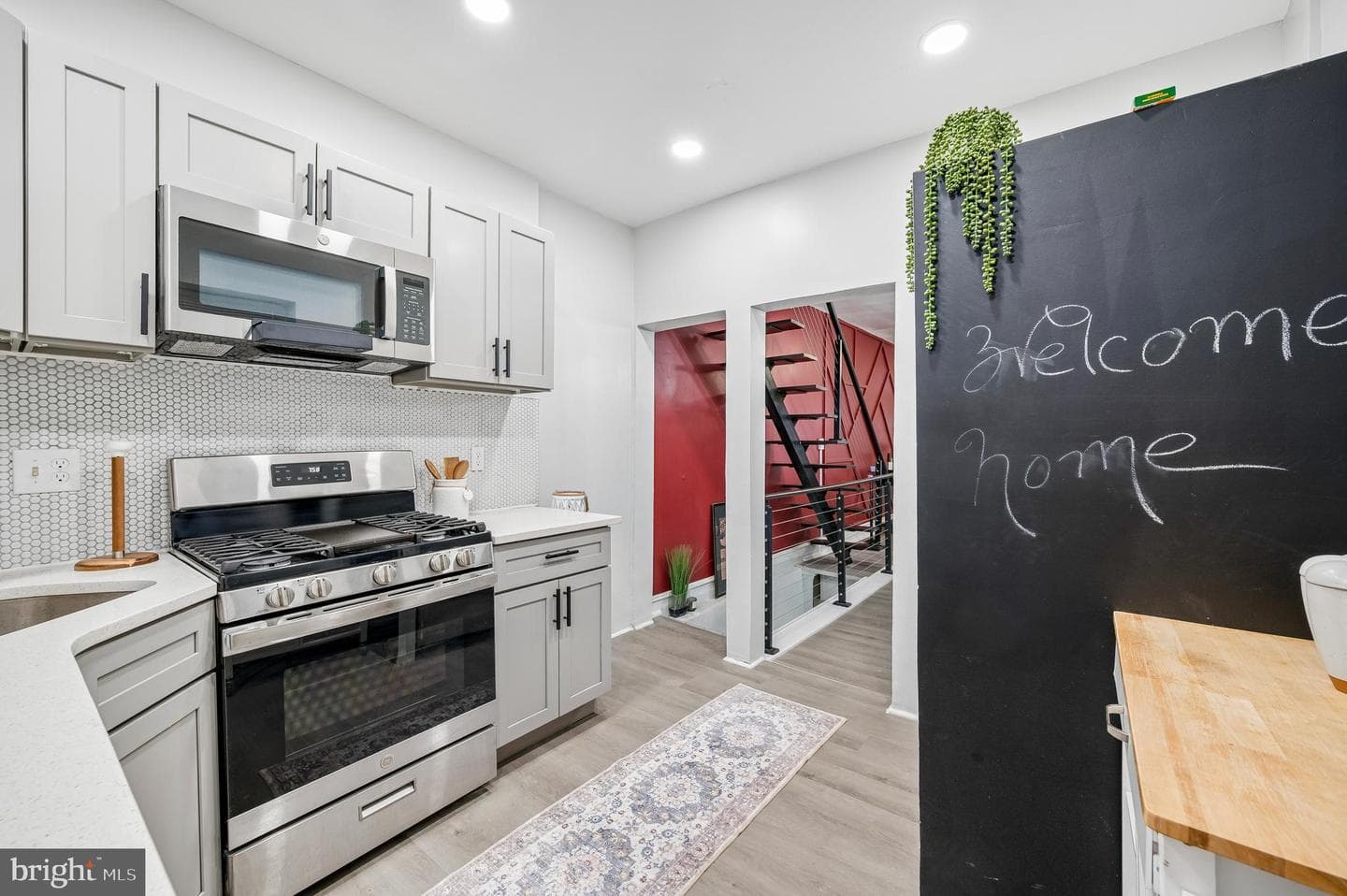 5229 Hazel Avenue photo 9