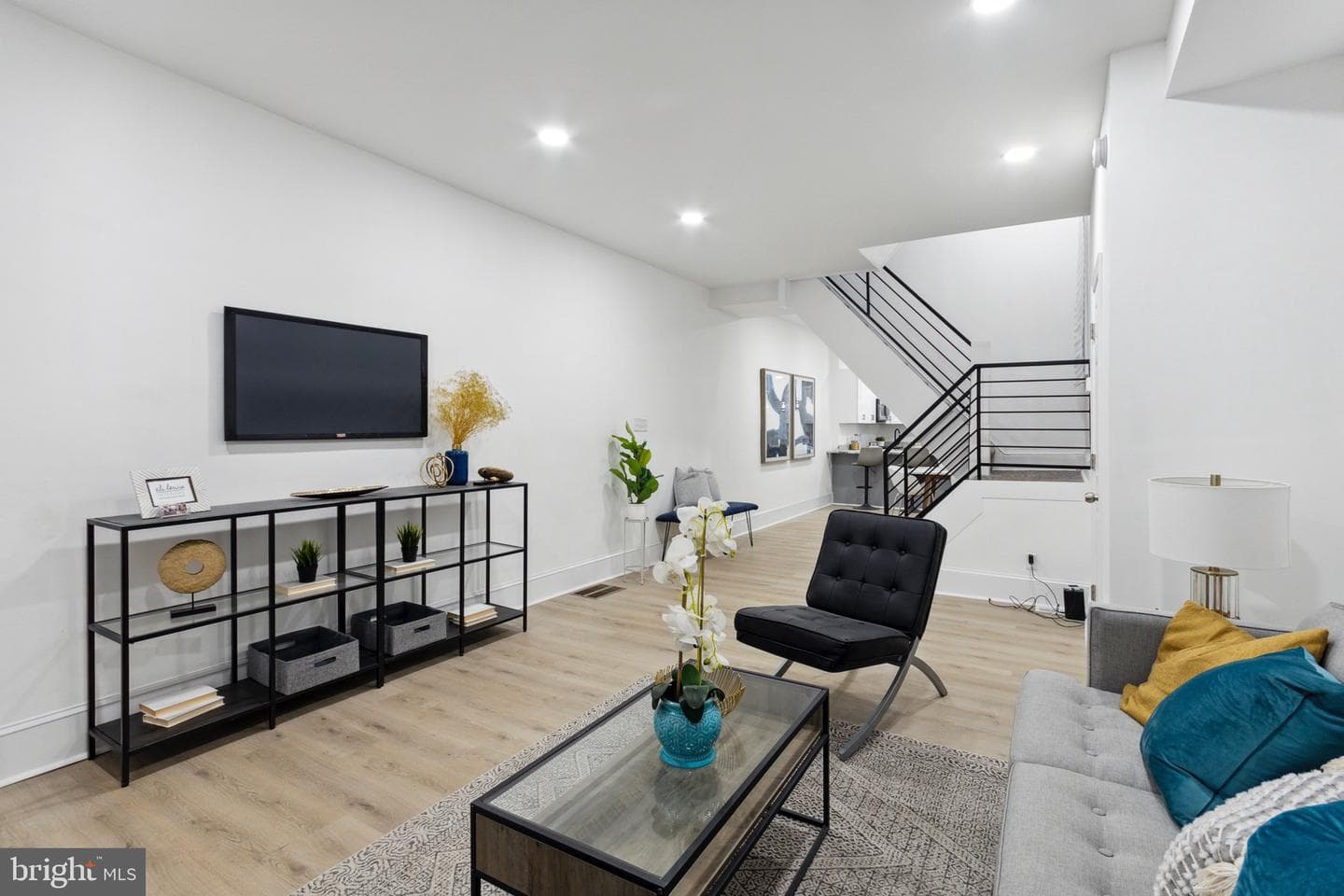6202 Callowhill Street photo 5
