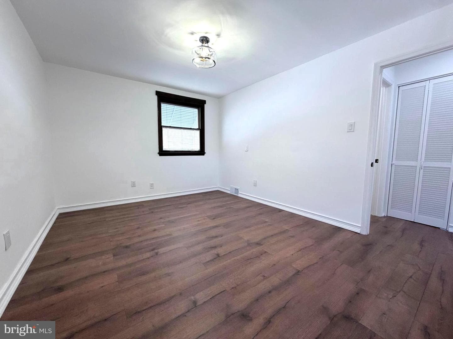 601 Colebrook Road photo 16