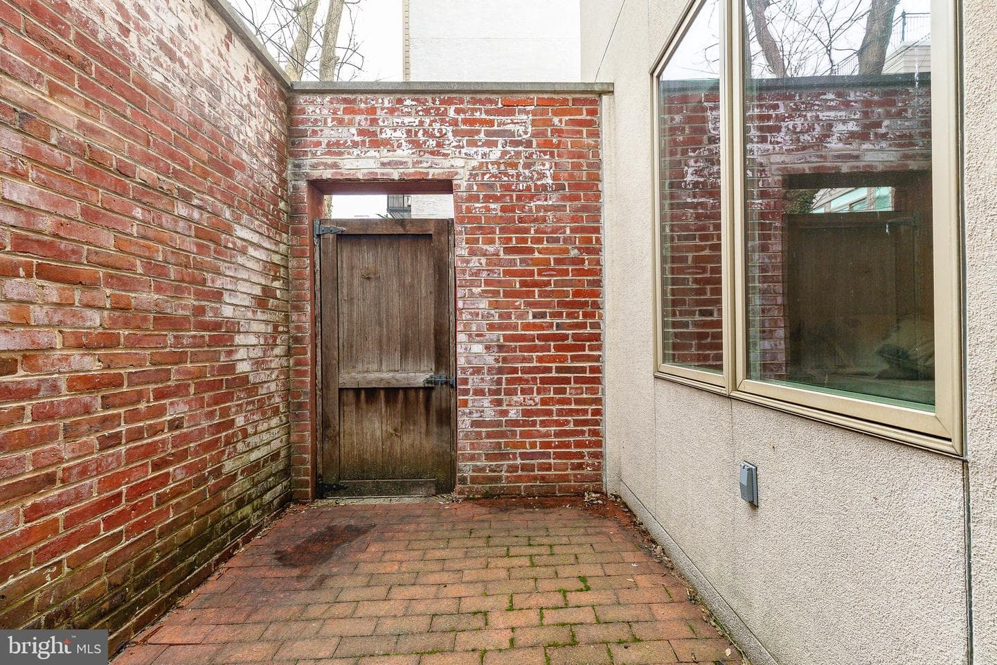 752 S Dorrance Street photo 8