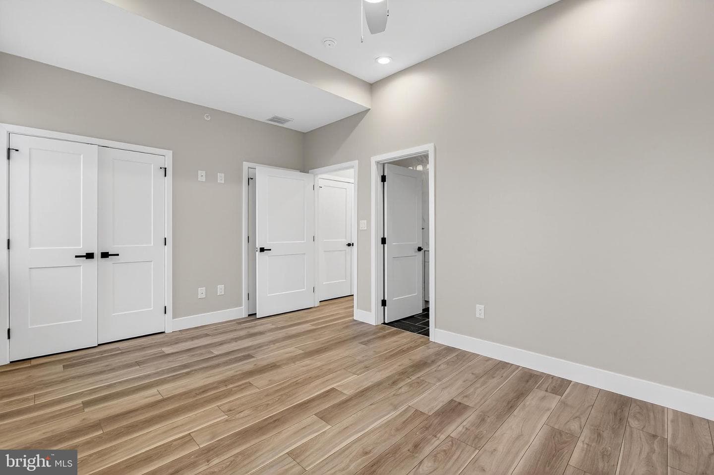 2840 Salmon Street photo 10