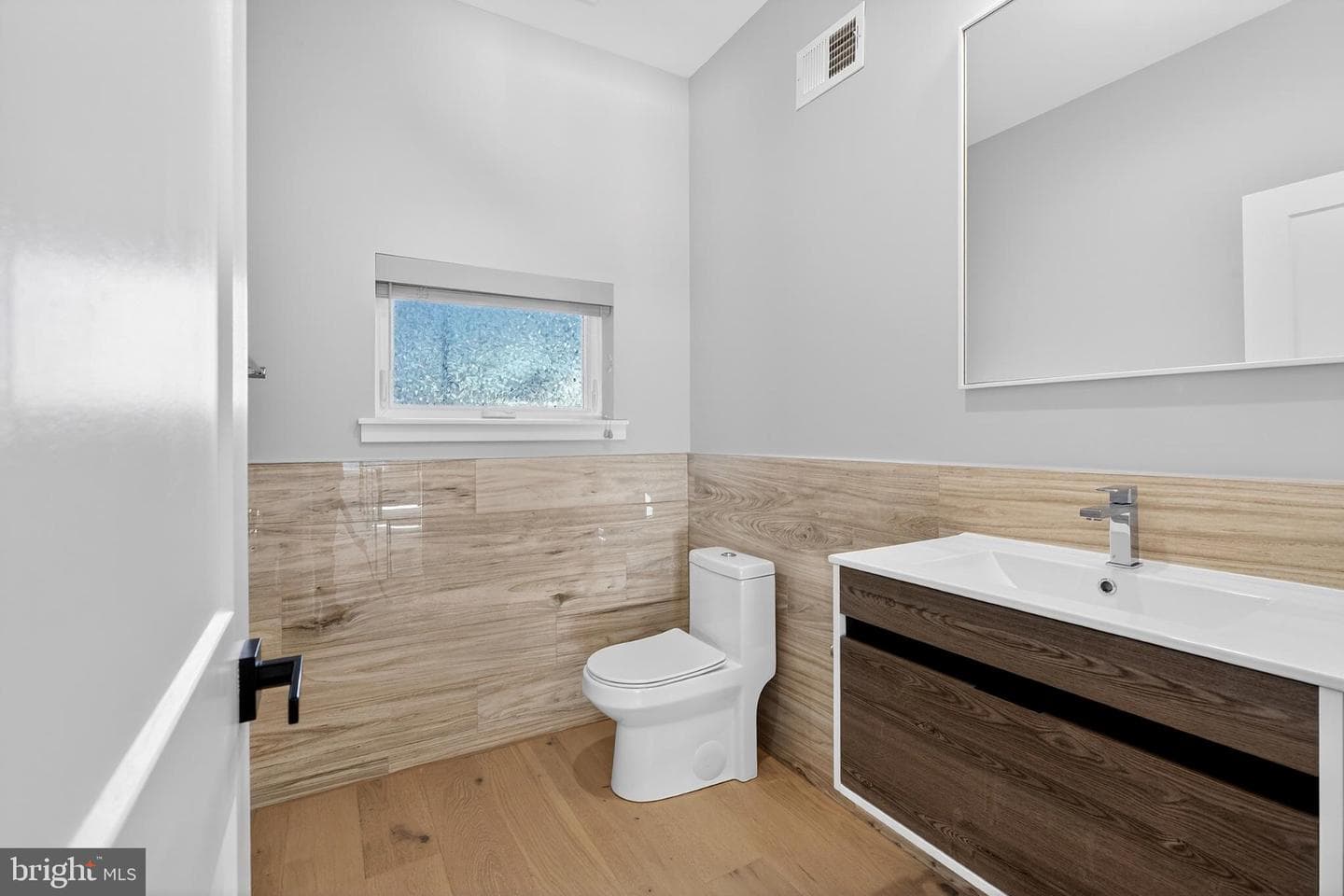 2840 Salmon Street photo 19