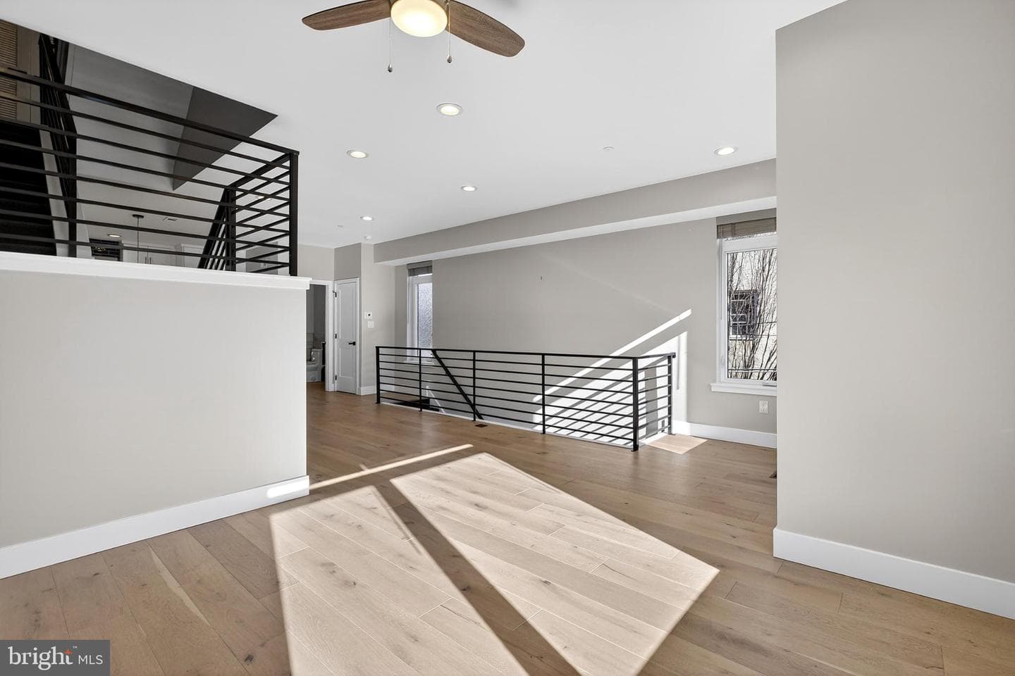 2840 Salmon Street photo 24