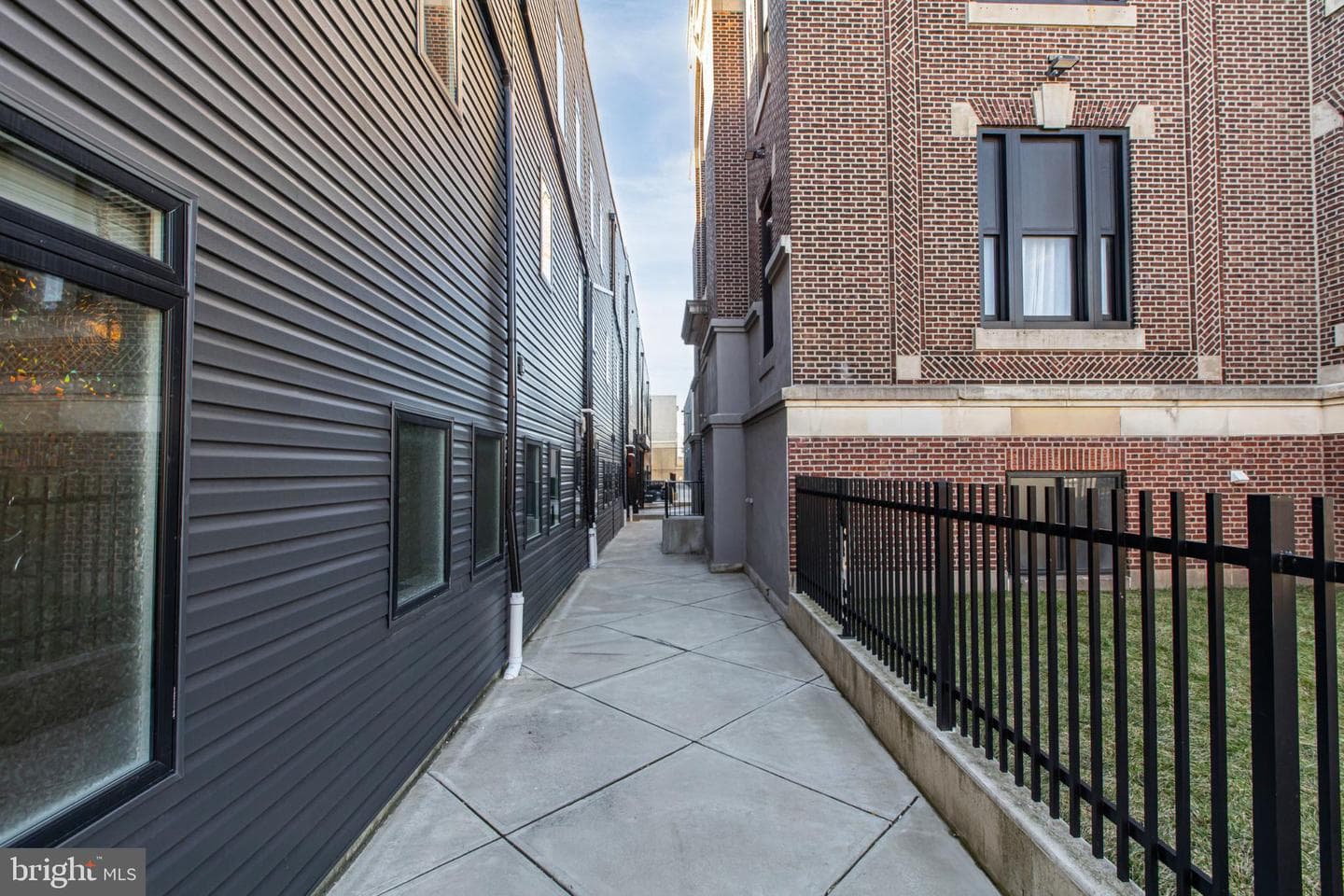 2840 Salmon Street photo 6