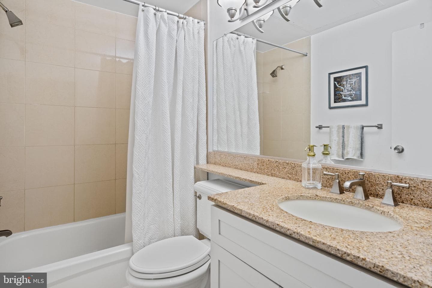 2429 Locust Street #314 photo 14
