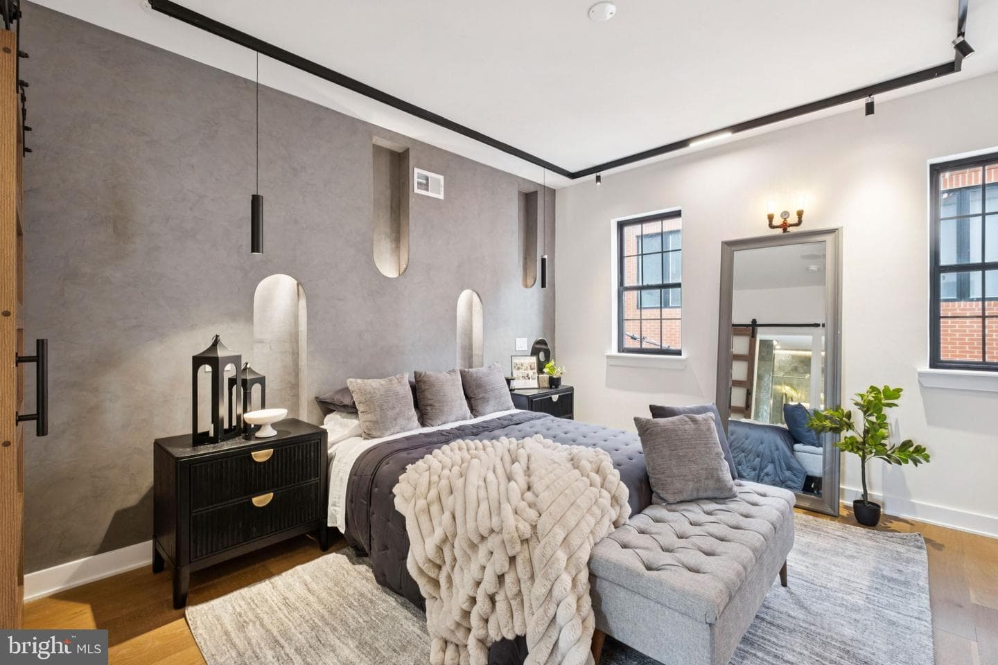 1418 Orange Street photo 3
