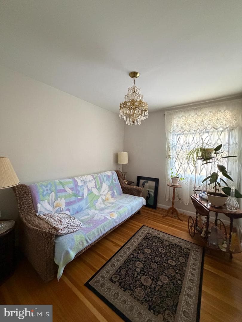 747 Greymont Street photo 10
