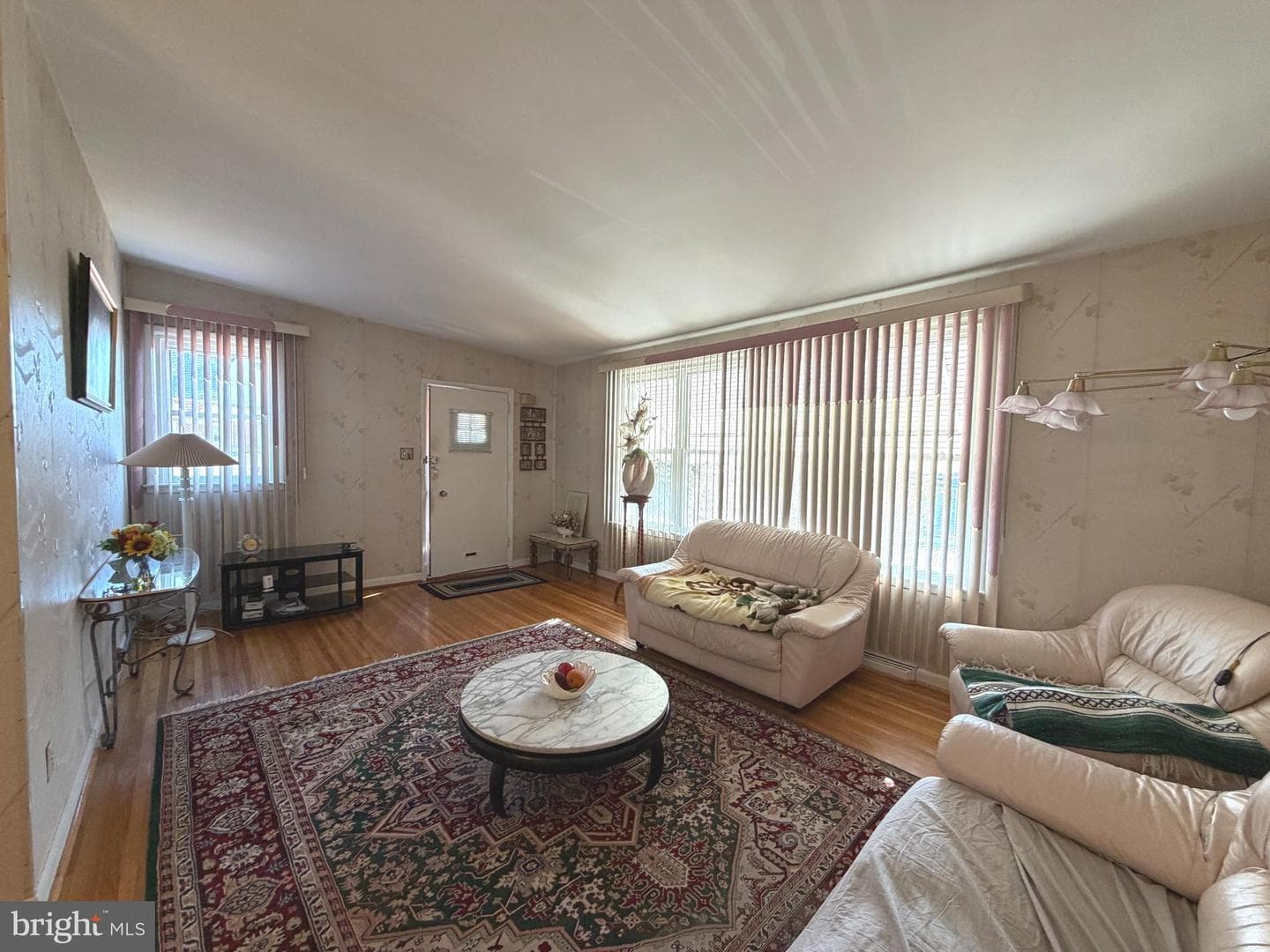 747 Greymont Street photo 4