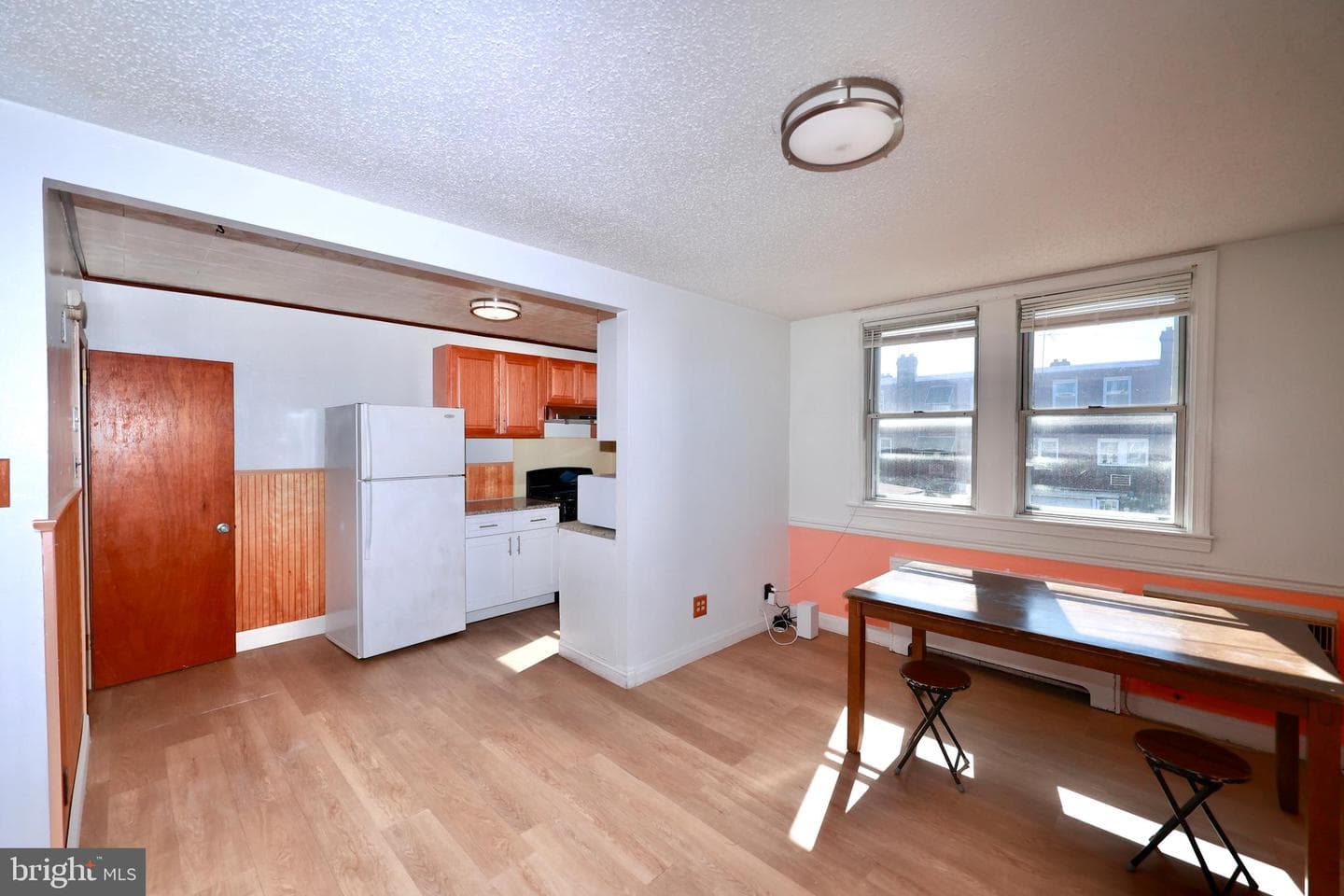 2936 Knorr Street photo 8