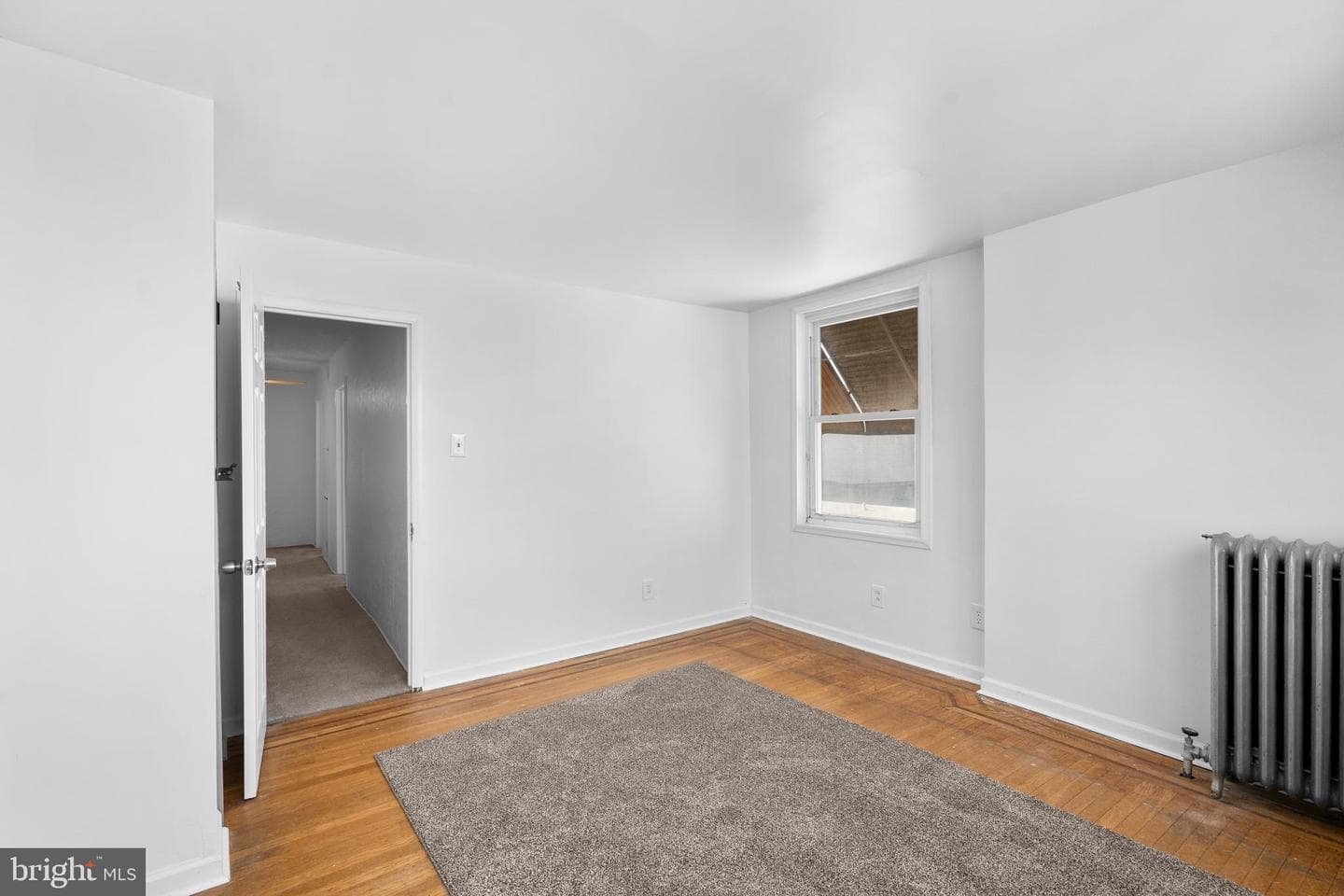 4613 Edgemont Street photo 26