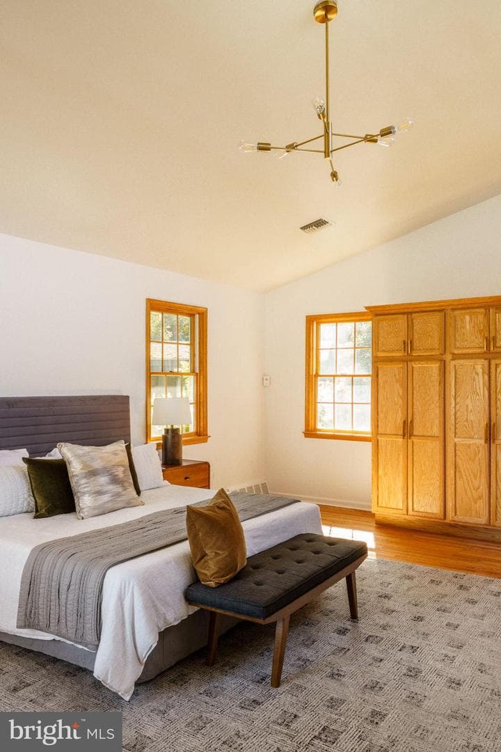 3010 Foxx Lane photo 11