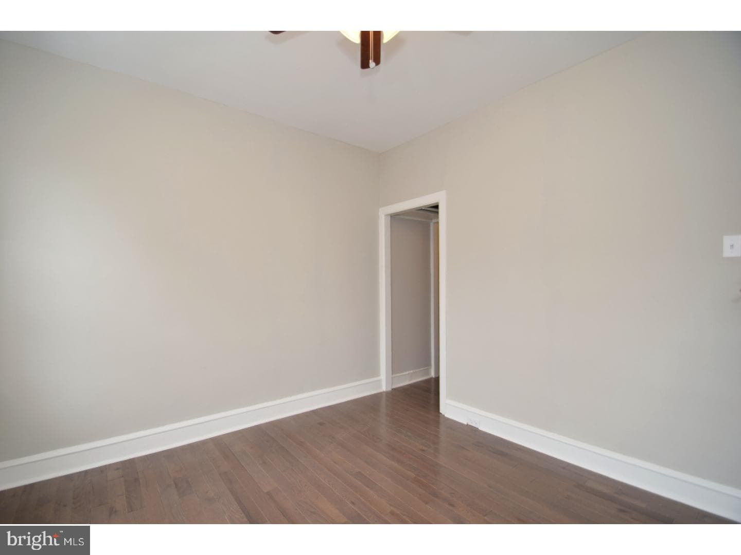1812 Waterloo Street photo 7