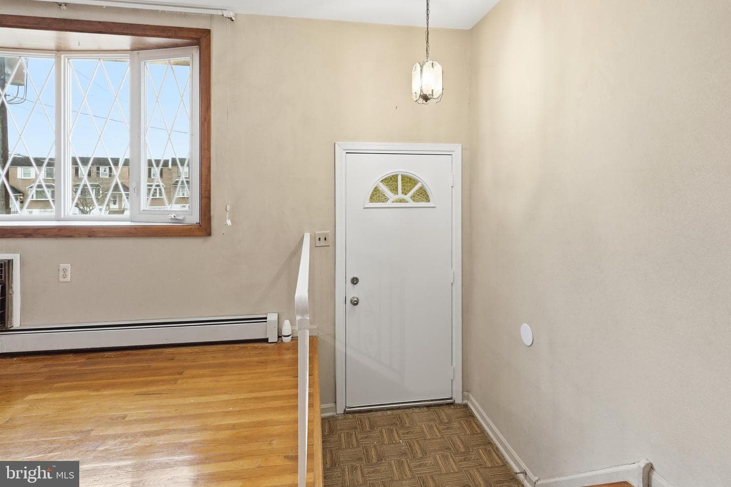 3209 Saxon Place photo 2