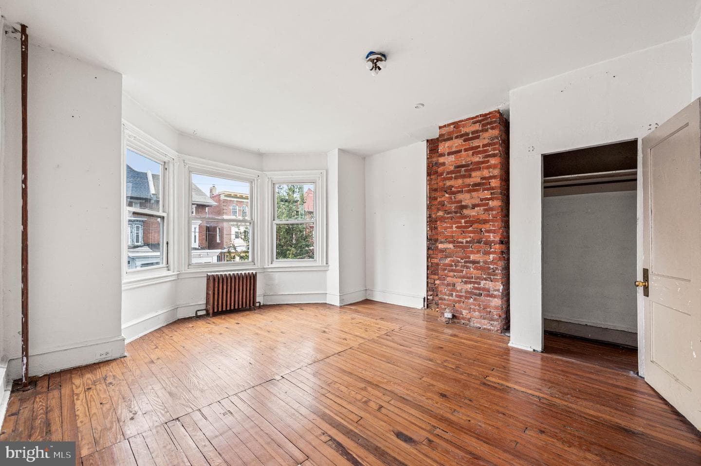 233 S 49th Street photo 16