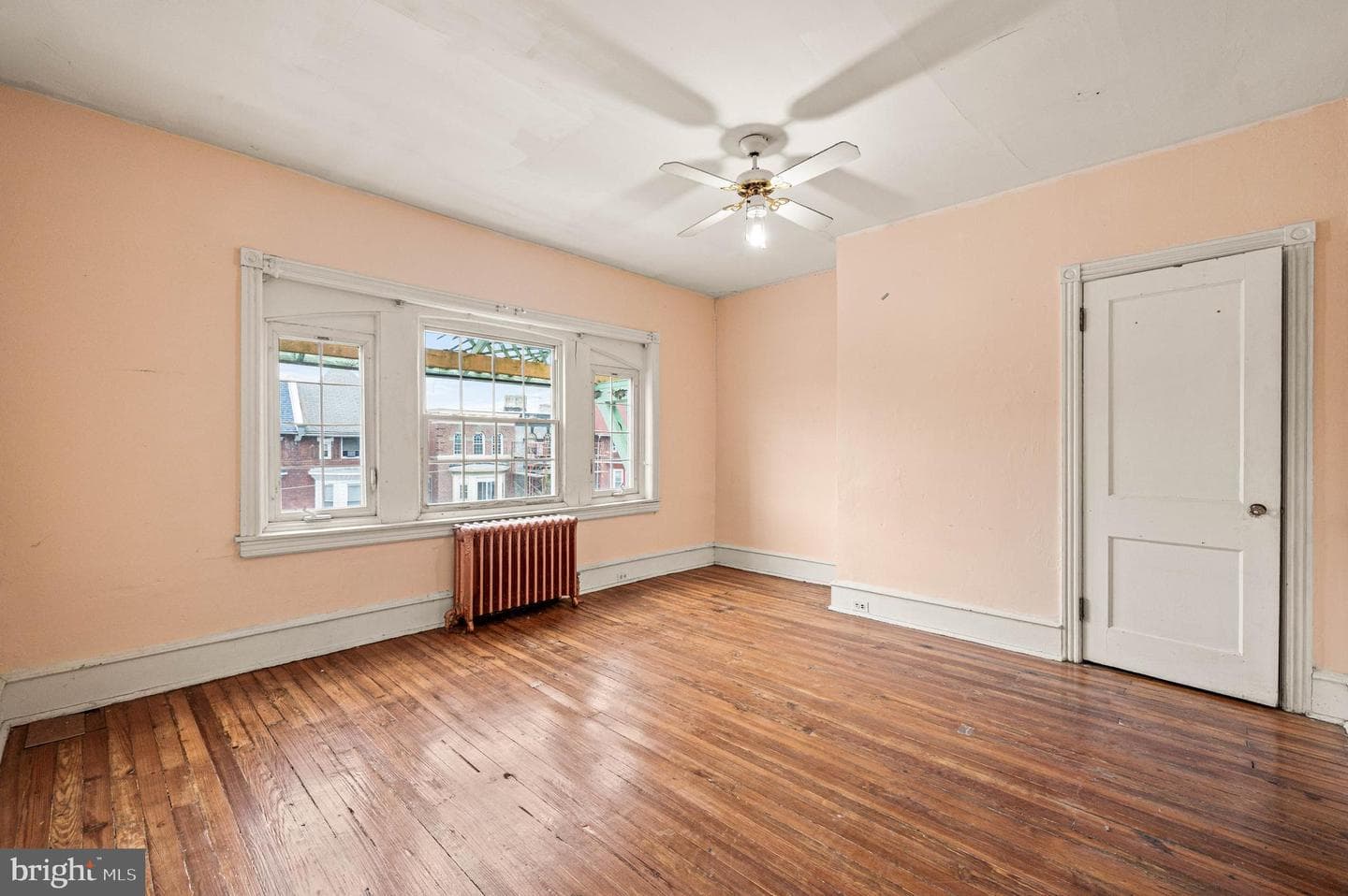 233 S 49th Street photo 28