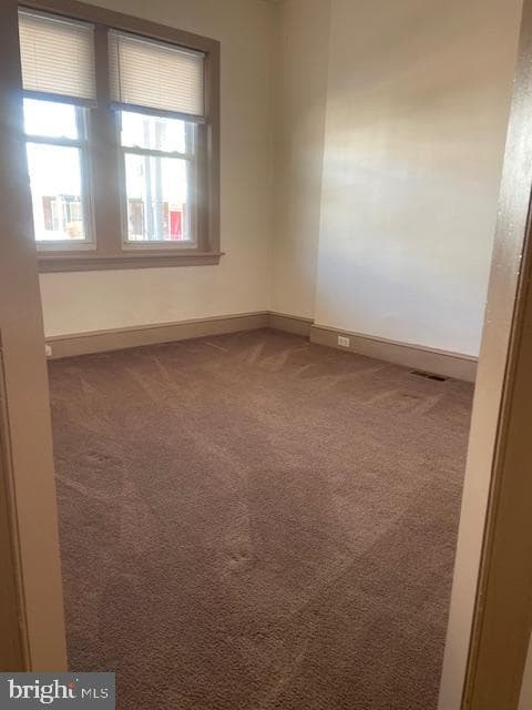 425 Ripka Street photo 5