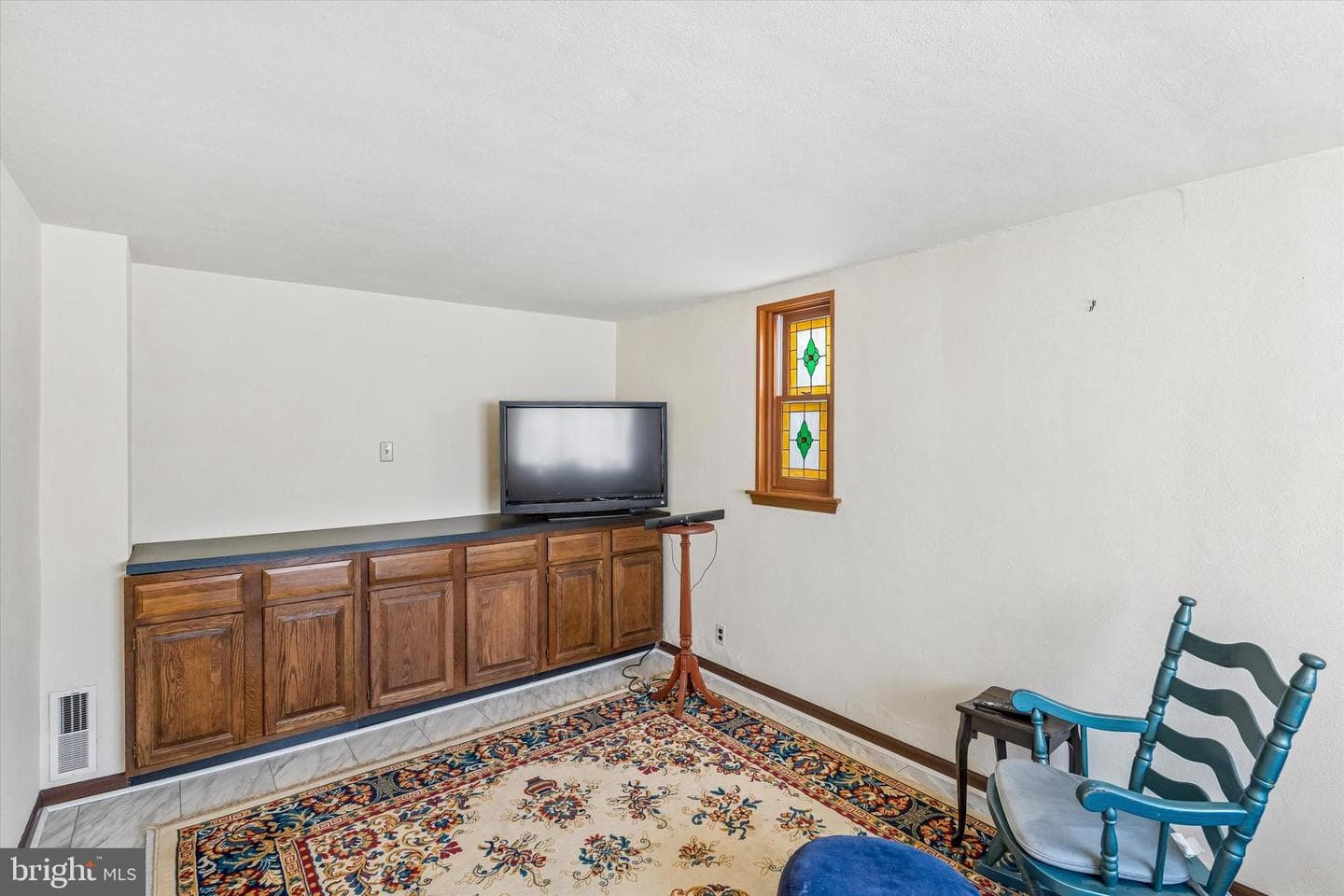 478 Aurania Street photo 6