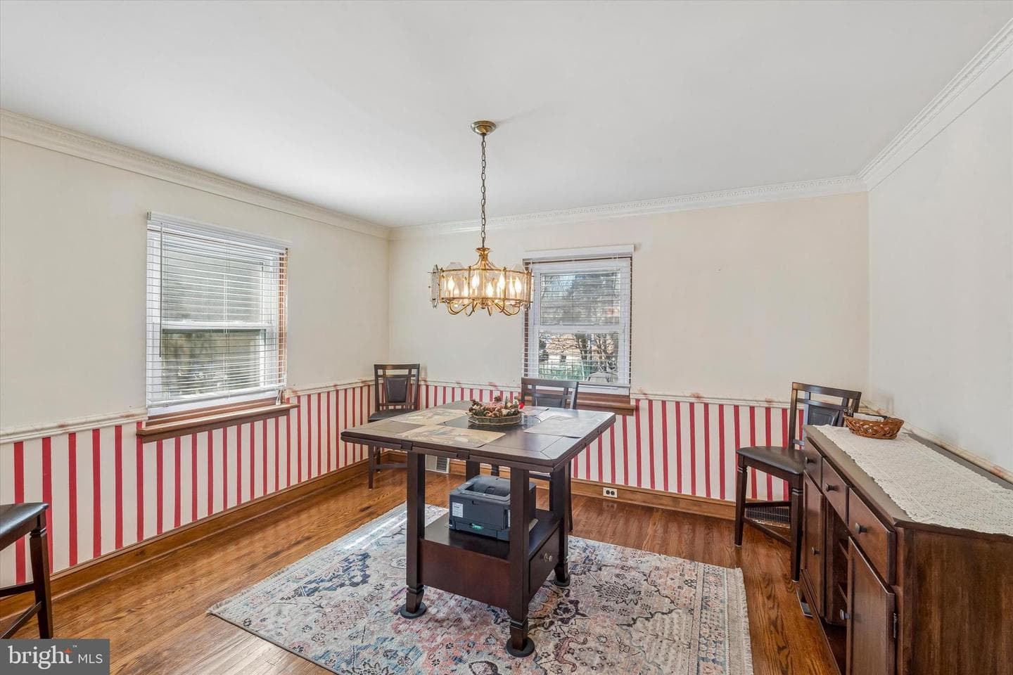 478 Aurania Street photo 9