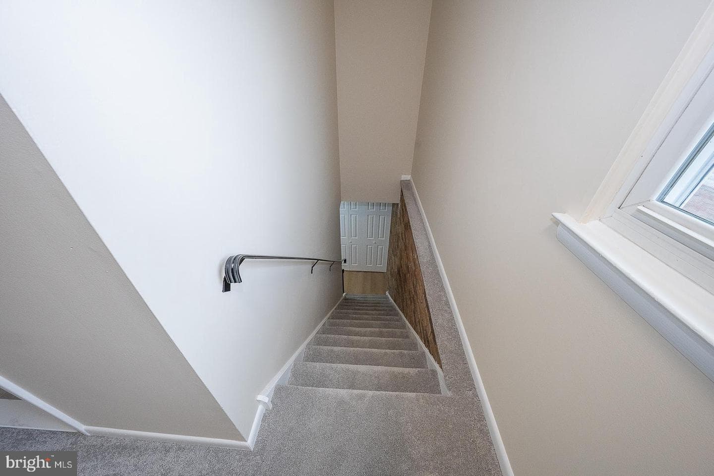 8212 Chelwynde Avenue photo 27
