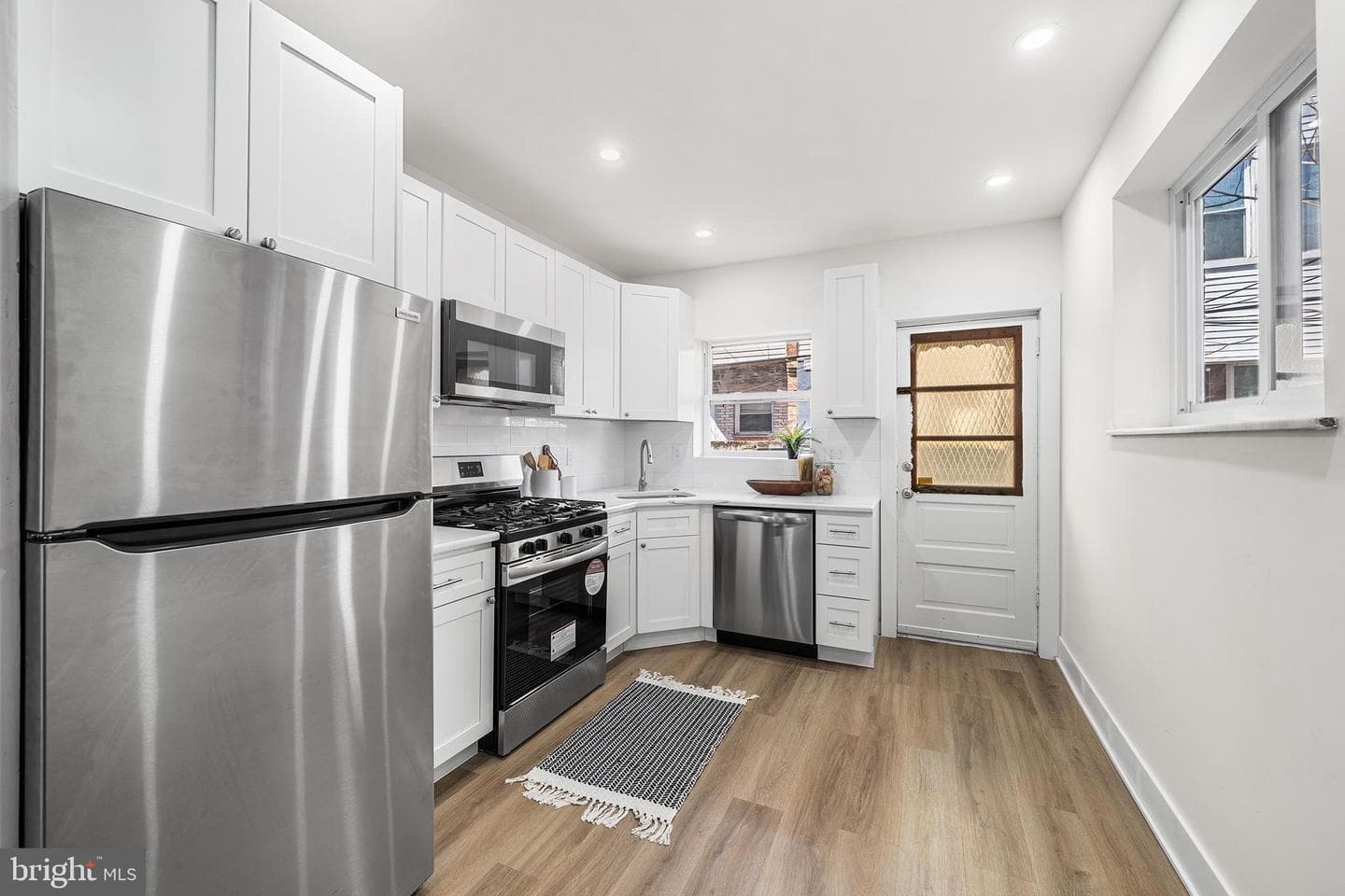2148 S Garnet Street photo 8