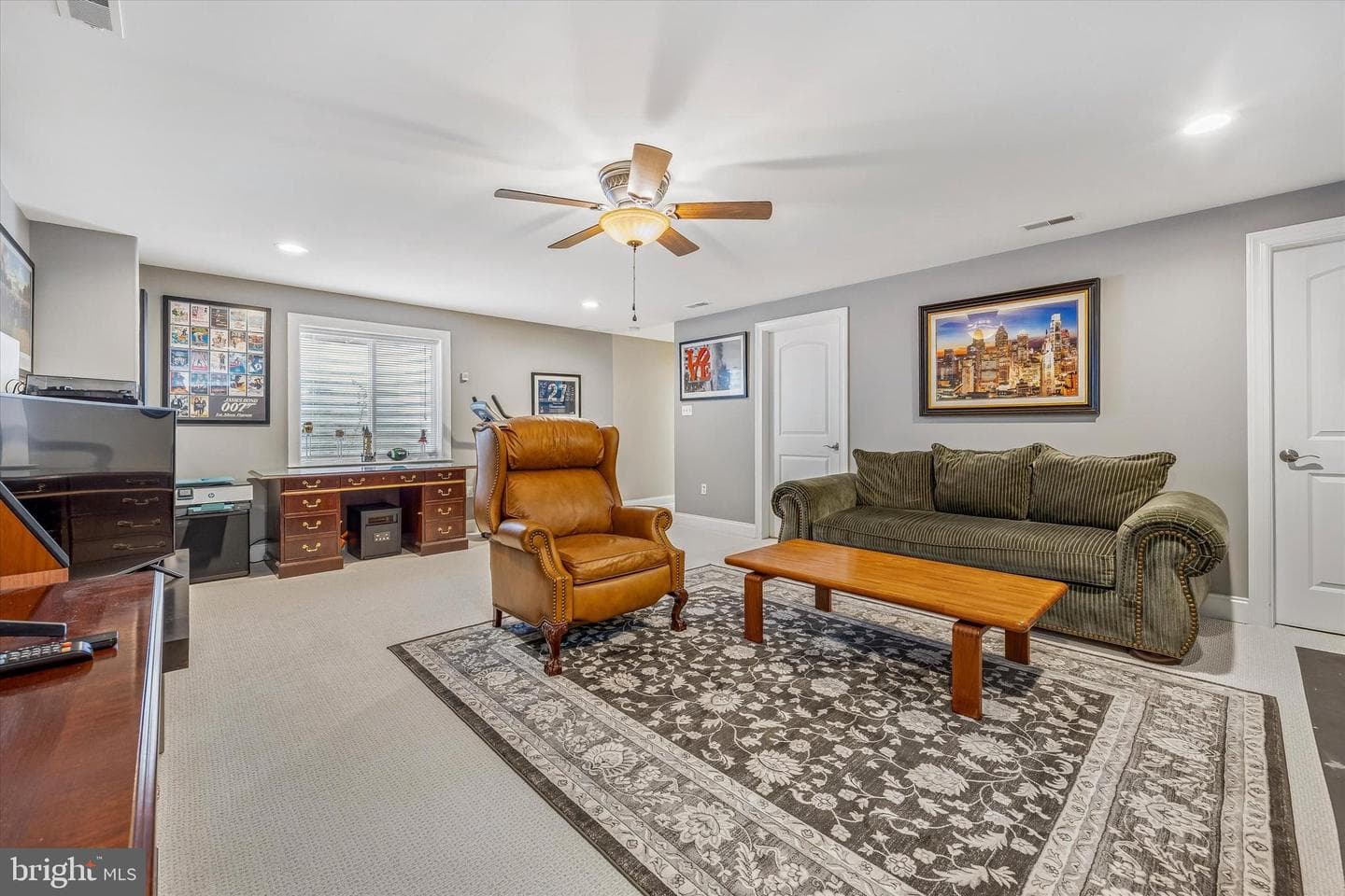 462 Oriole Street photo 29