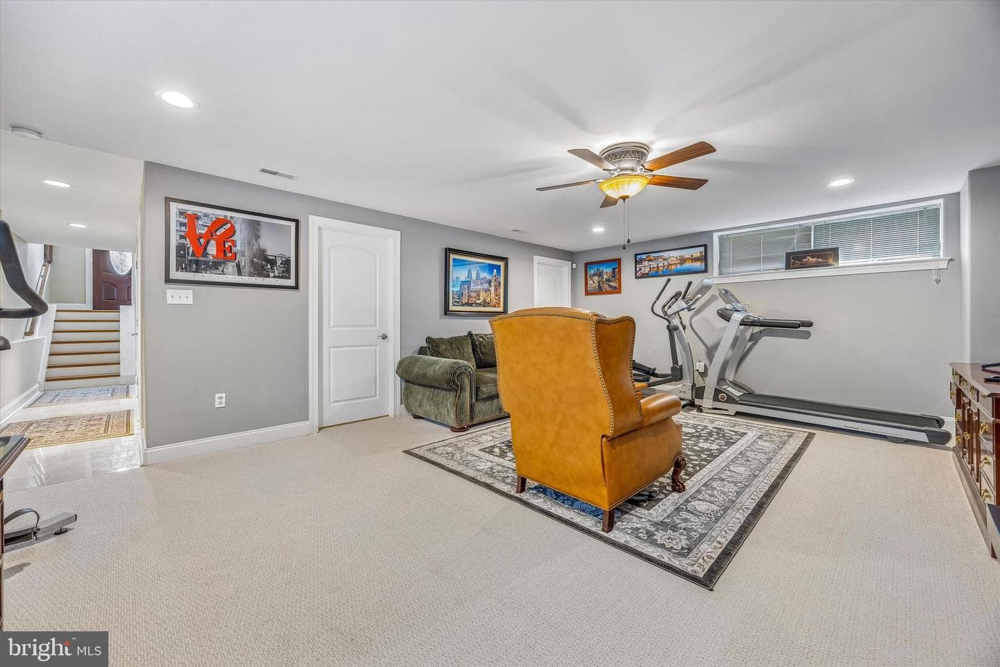 462 Oriole Street photo 30