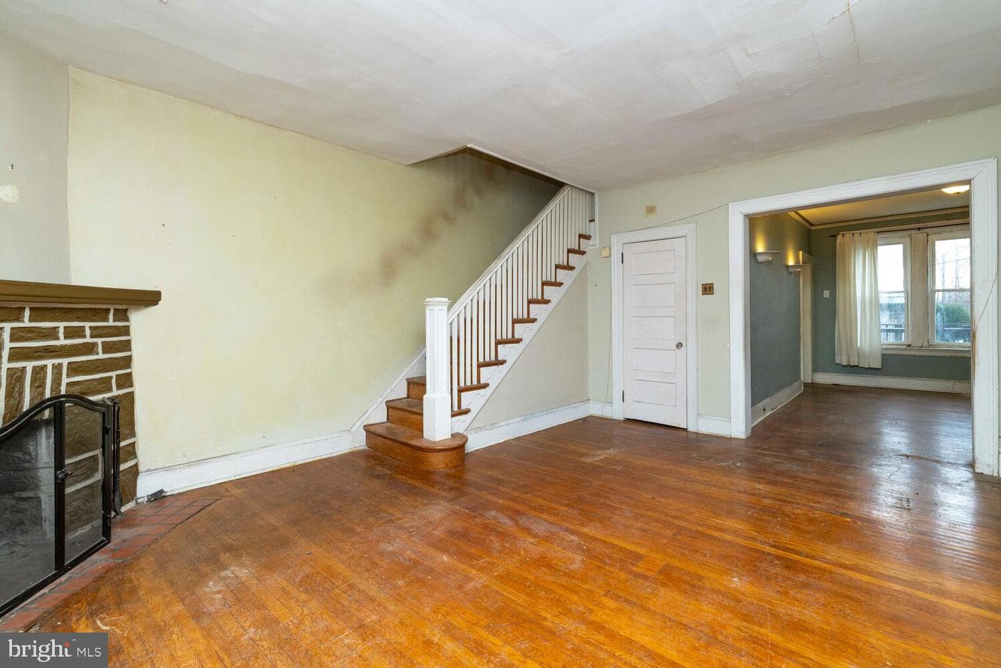 4811 Mckean Avenue photo 4