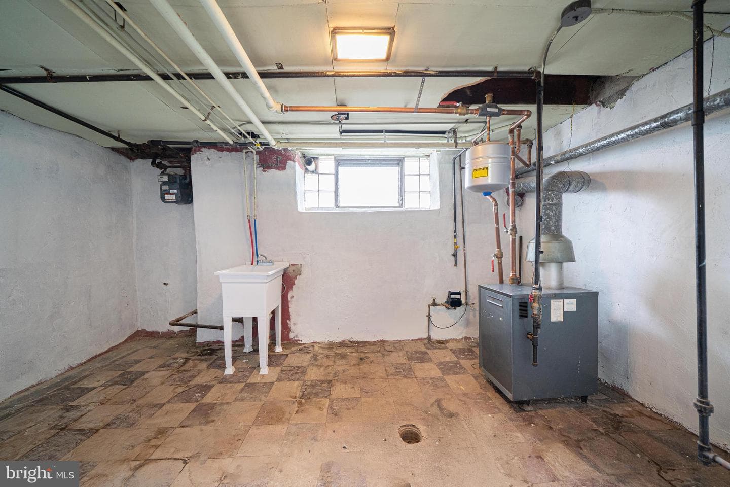 423 Alcott Street photo 22