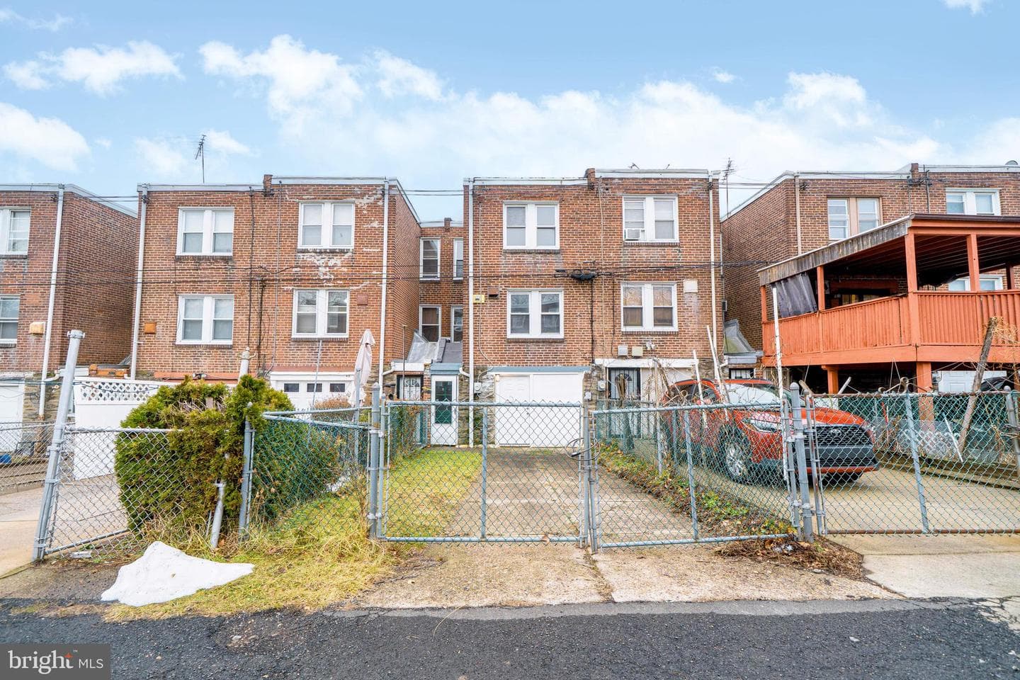 423 Alcott Street photo 23