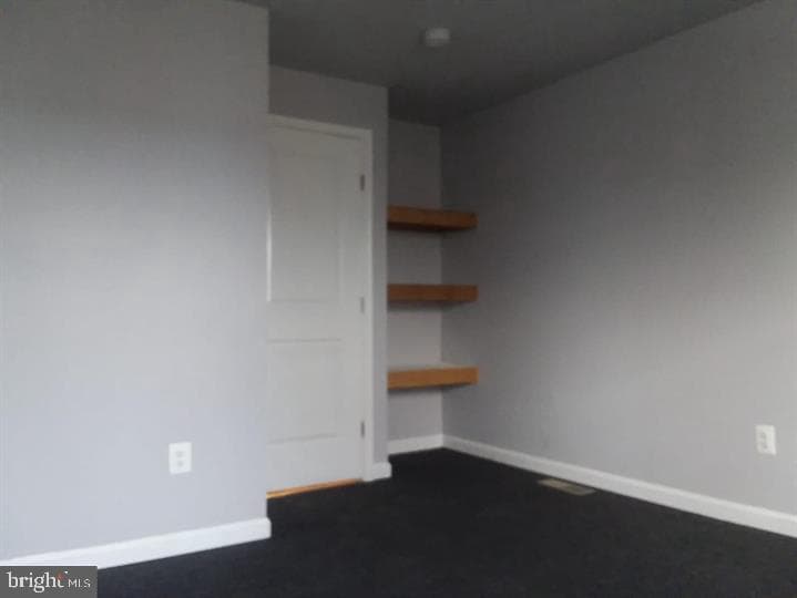 5023 Parrish St photo 18