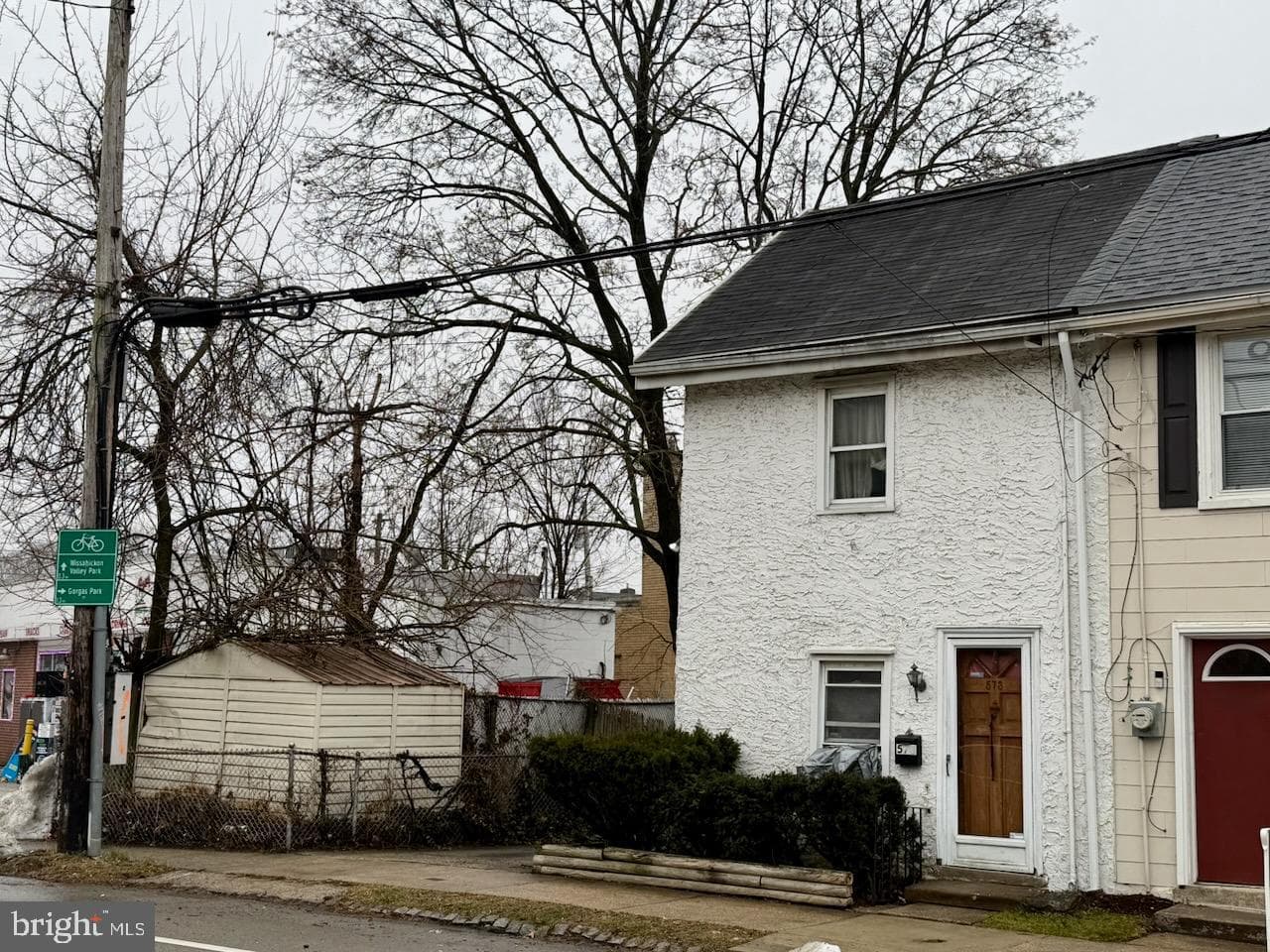 573 Shawmont Avenue, Philadelphia