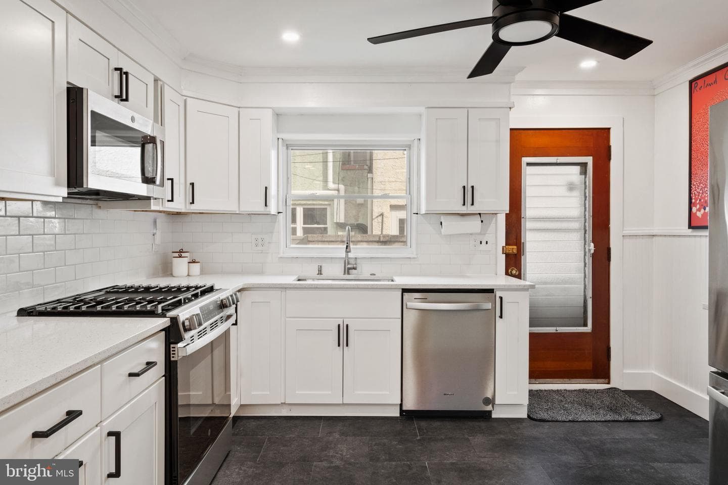1015 Watkins Street photo 13