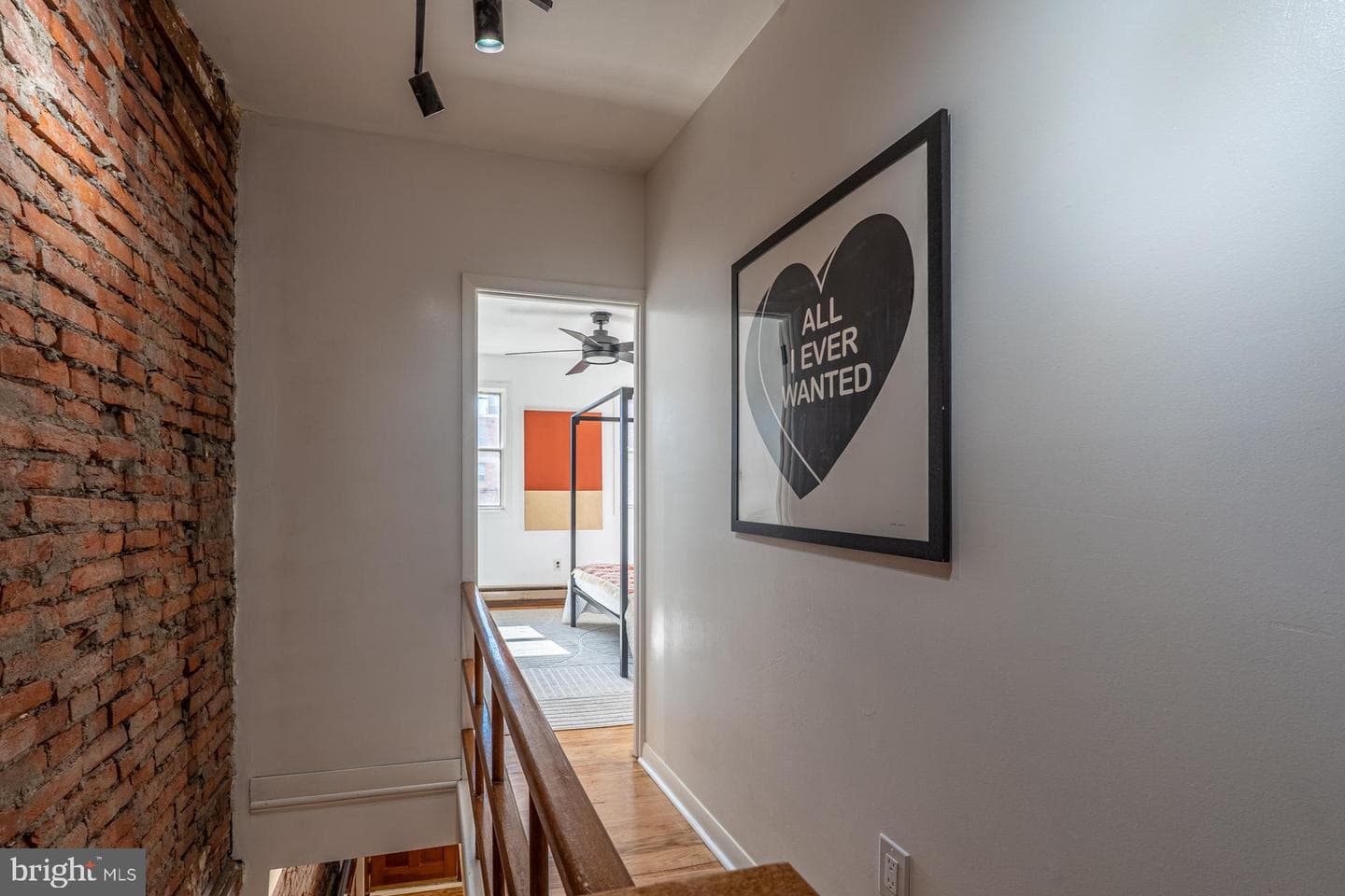 1015 Watkins Street photo 23