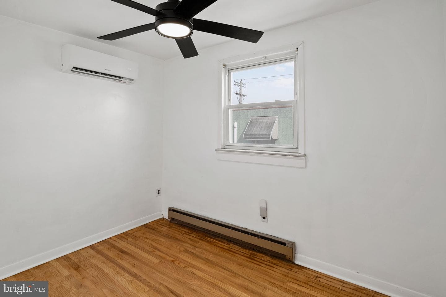 1015 Watkins Street photo 27