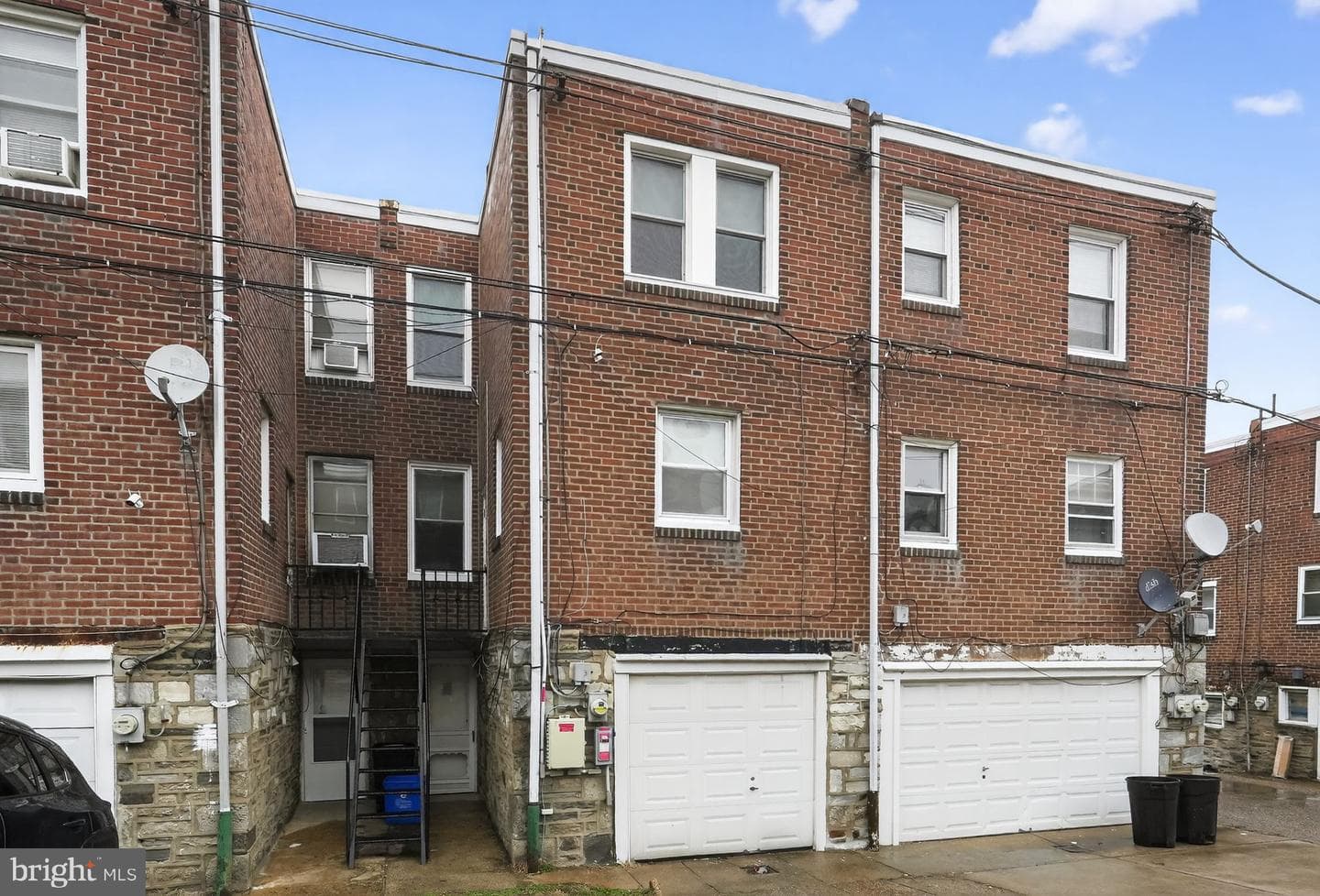1460 Levick Street photo 28
