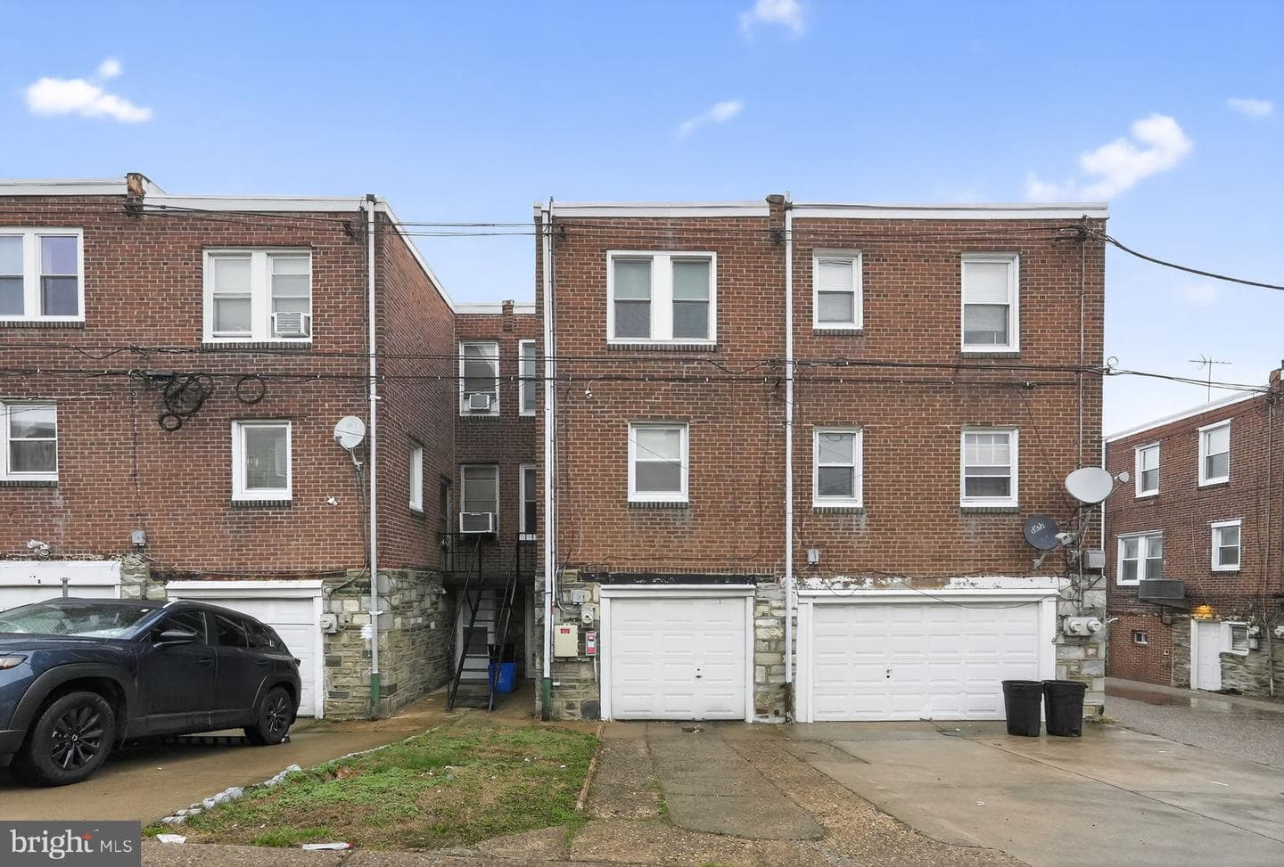 1460 Levick Street photo 29