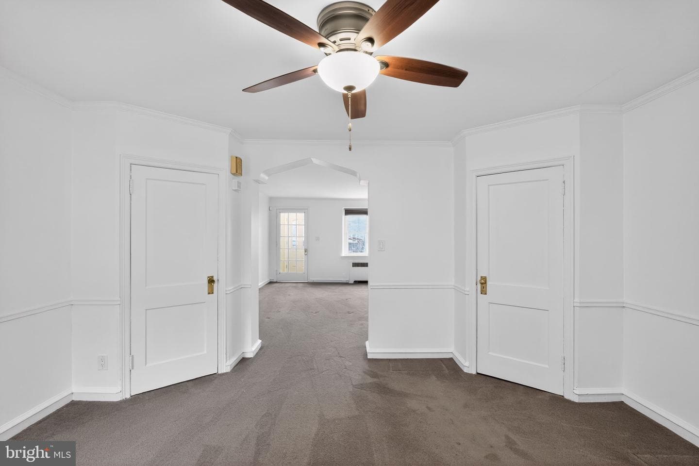 1460 Levick Street photo 6
