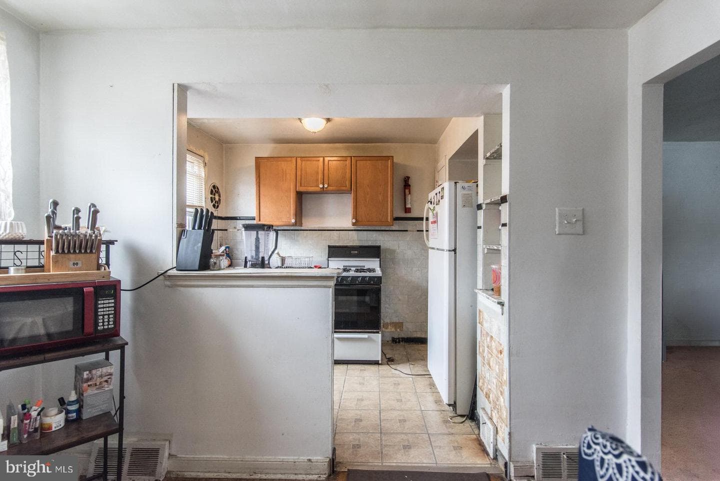 7140 Akron Street photo 12