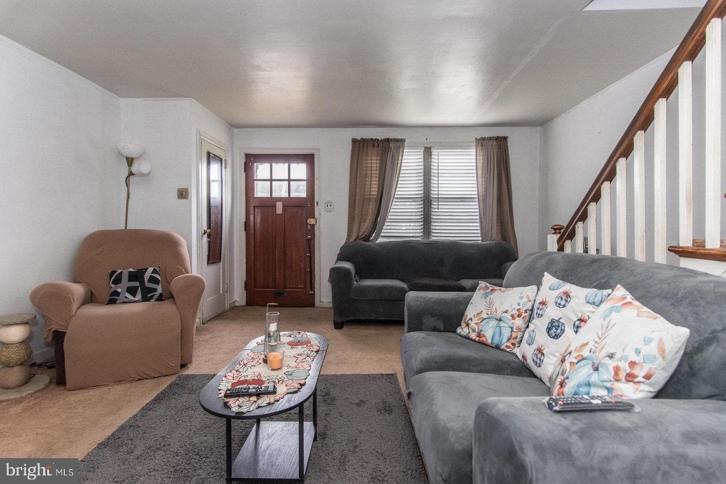 7140 Akron Street photo 2
