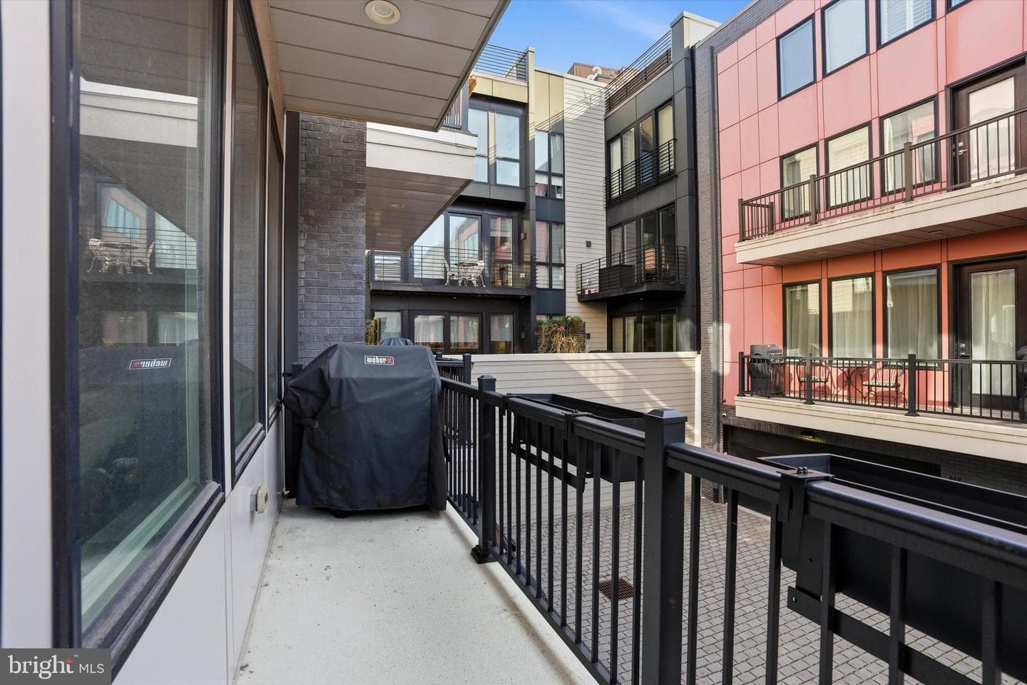 611 N Galloway Street photo 18