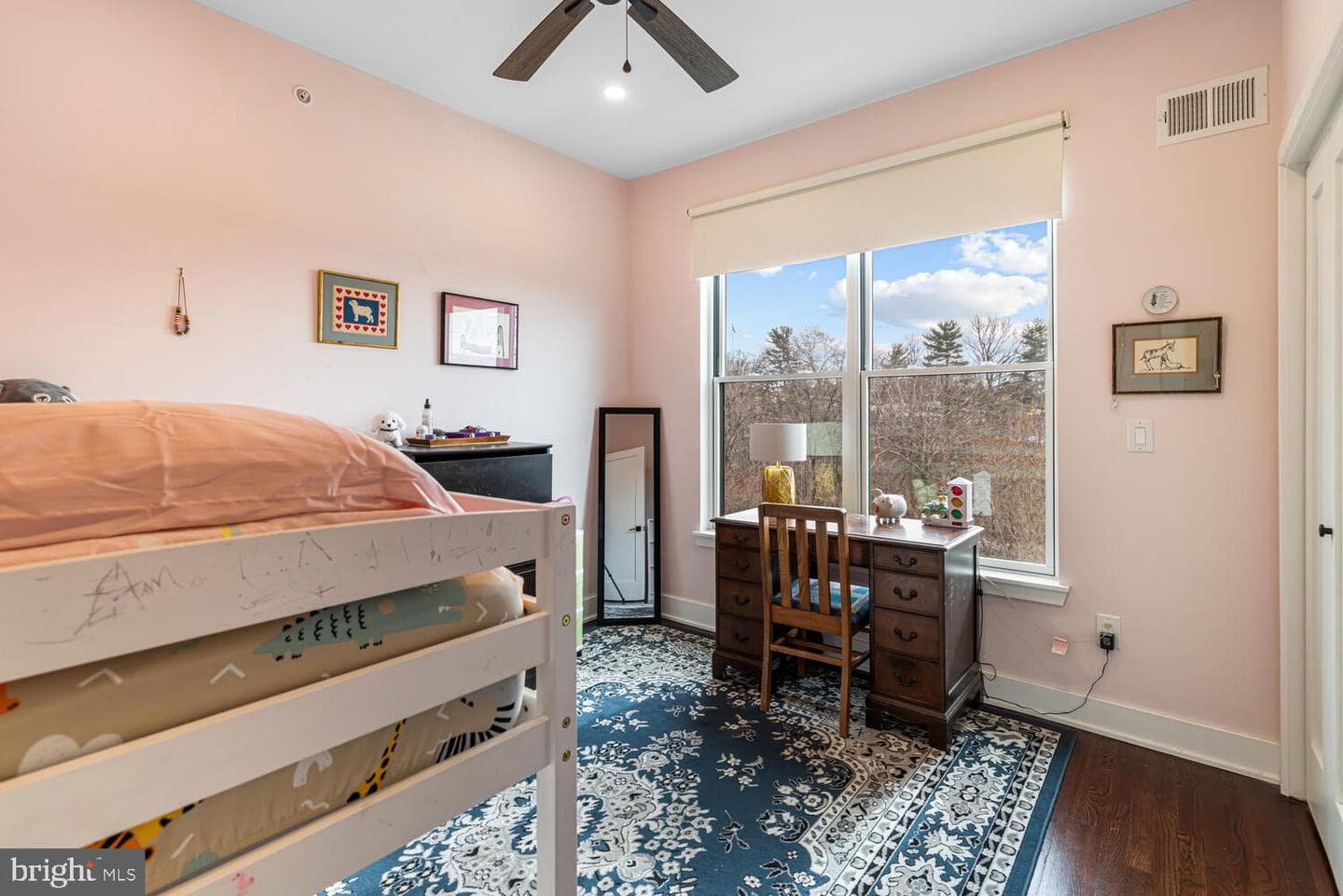 3600 Calumet Street photo 27
