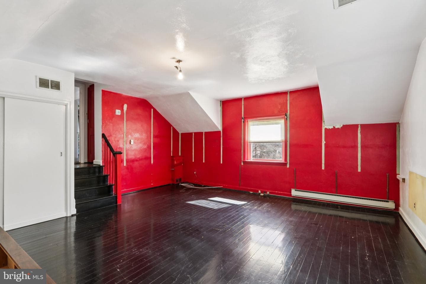 605 Arbutus Street photo 34