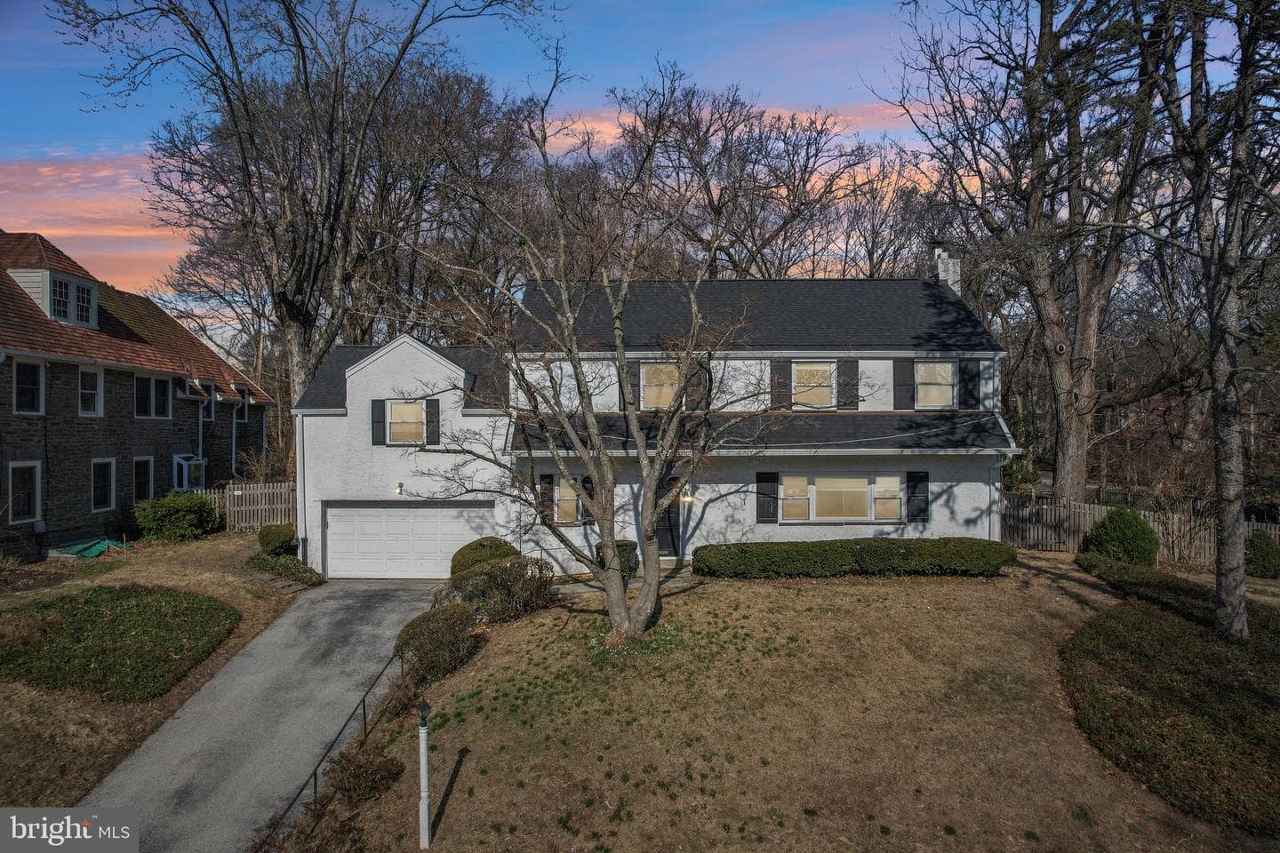 605 Arbutus Street photo 44