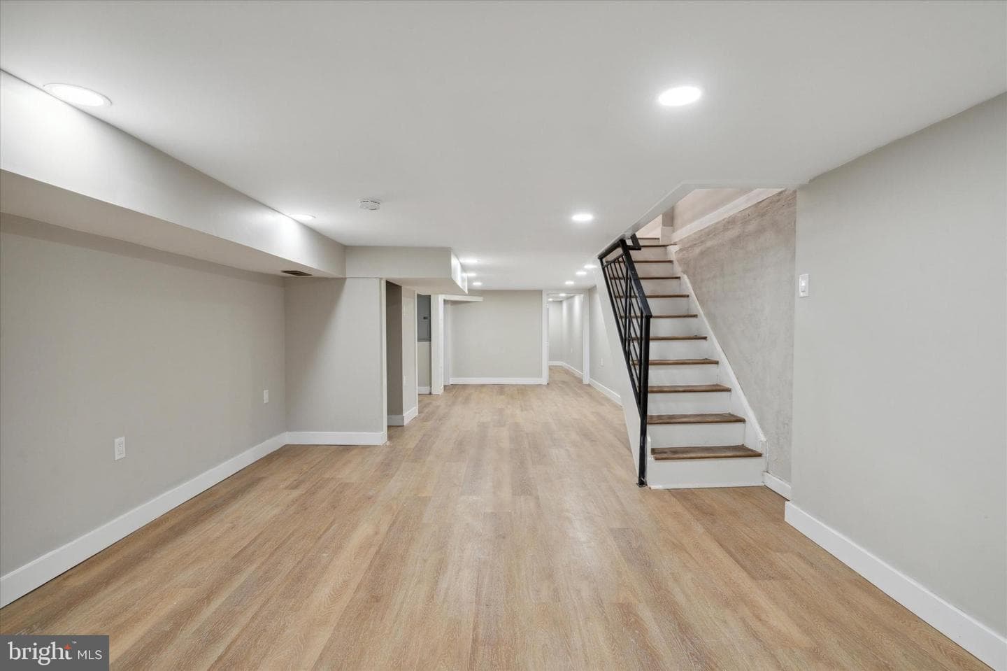 5428 Trinity Street photo 11