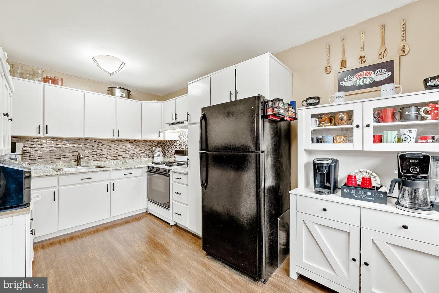 12464 Sweet Briar Place photo 13