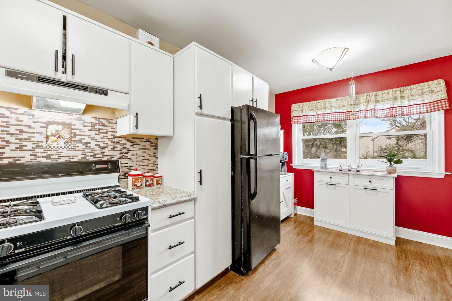 12464 Sweet Briar Place photo 15
