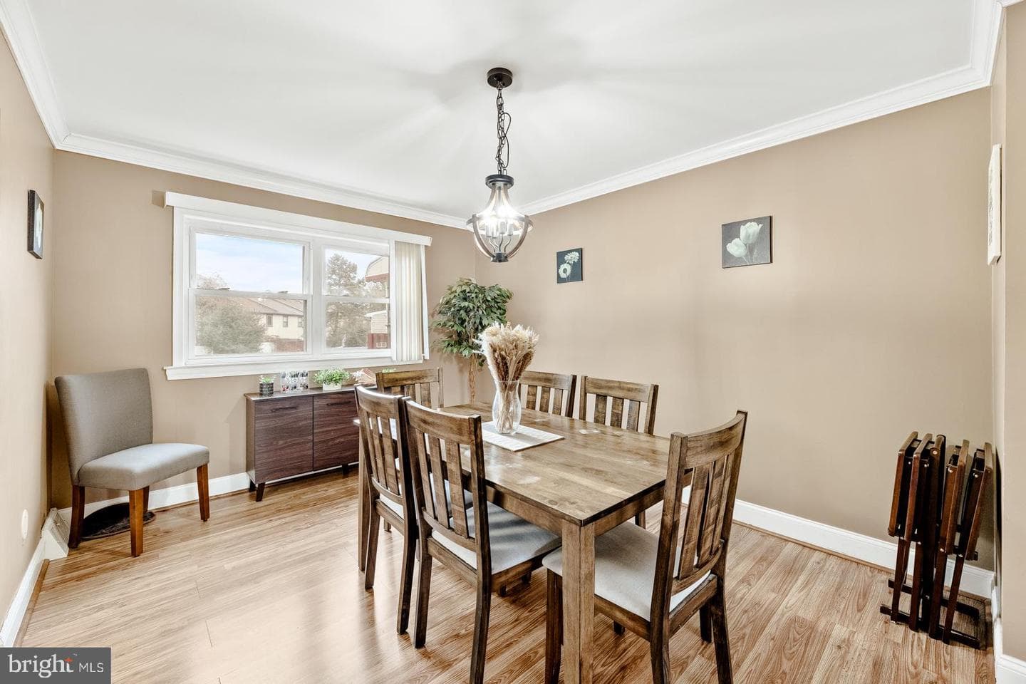 12464 Sweet Briar Place photo 9
