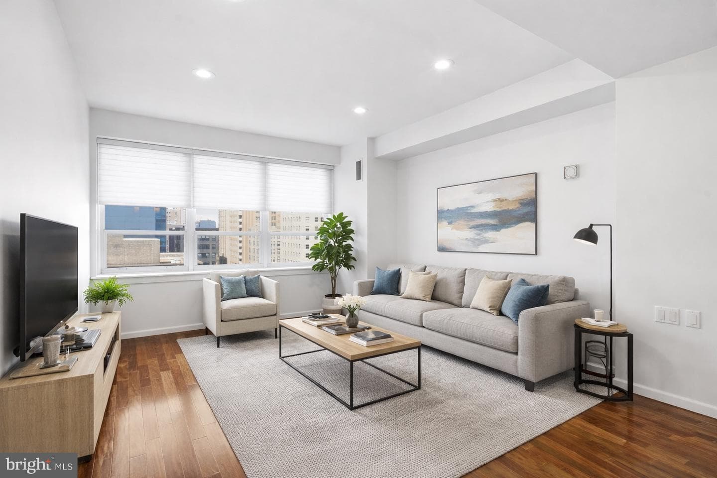 1425 Locust St #15e, Philadelphia
