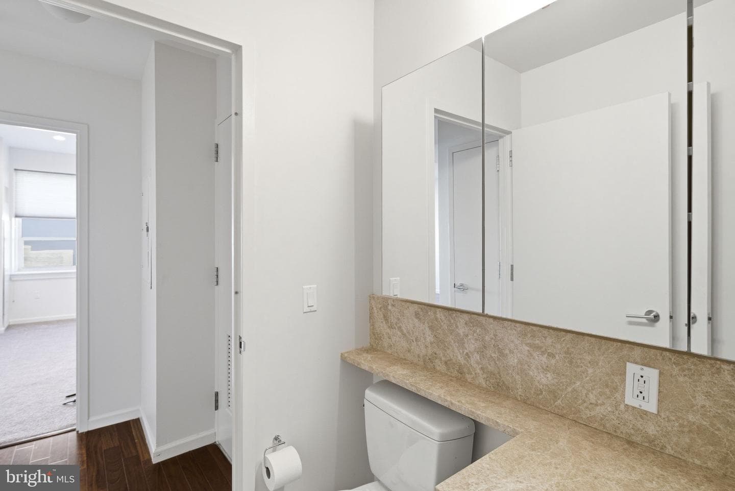 1425 Locust St #15e photo 16
