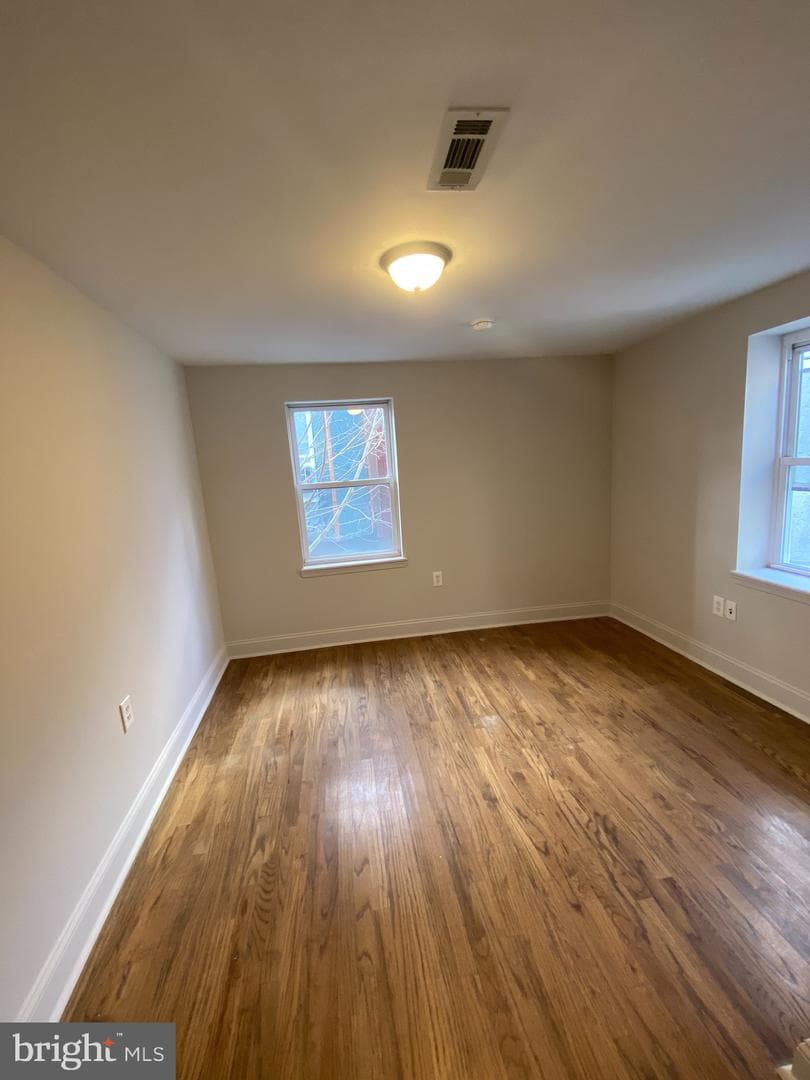 1830 Poplar Street photo 42